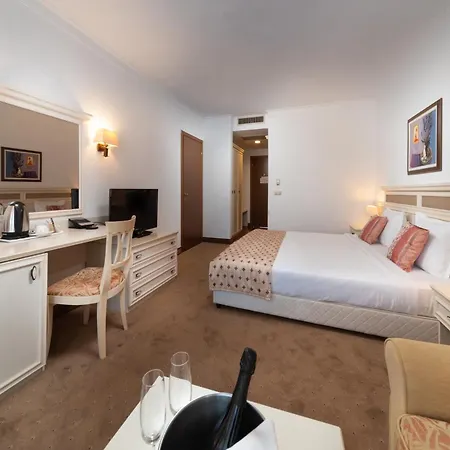 Ośrodek wypoczynkowy Helena Sands 5*